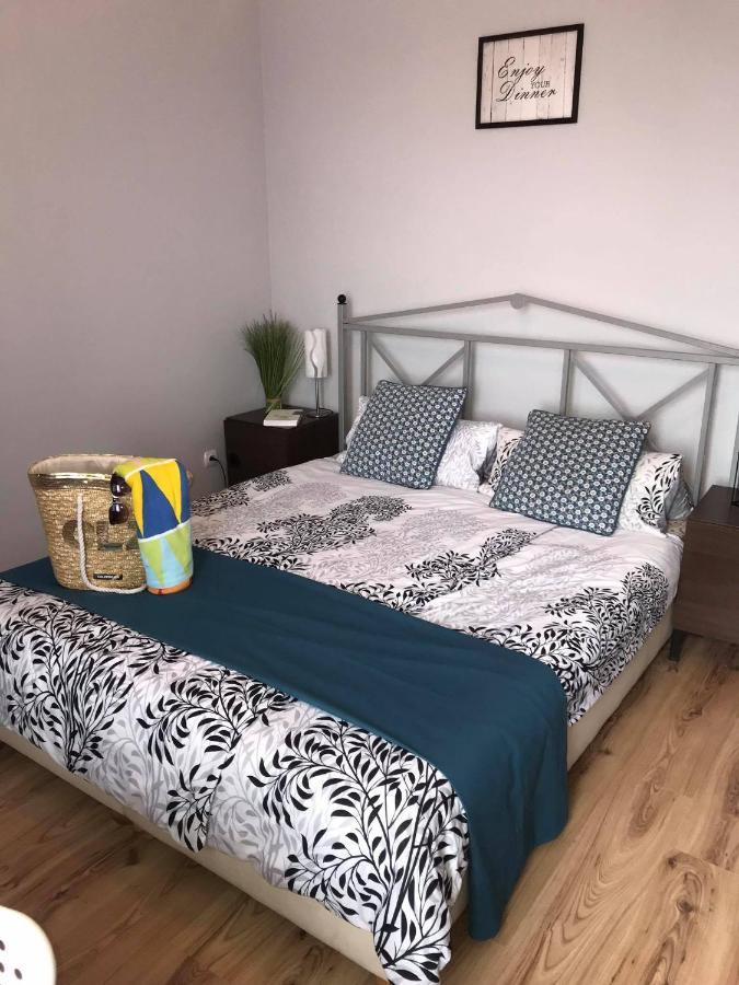 Villa Honoratka Z Prywatnym Polem Do Gry W Mini Golf Ревал Екстериор снимка